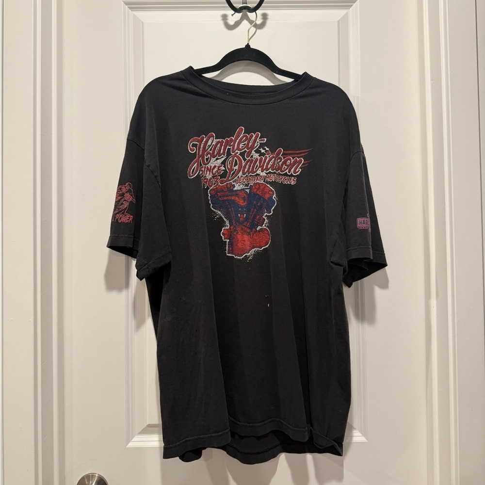 Harley-Davidson Men’s Black and Red Short Sleeve Tee - Vintage